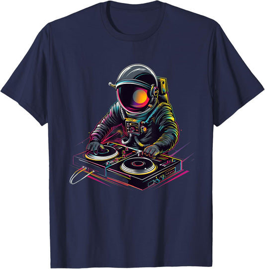 Astronaut DJ. Astronaut DJ-ing in space T-Shirt - T-Shirt | Navy