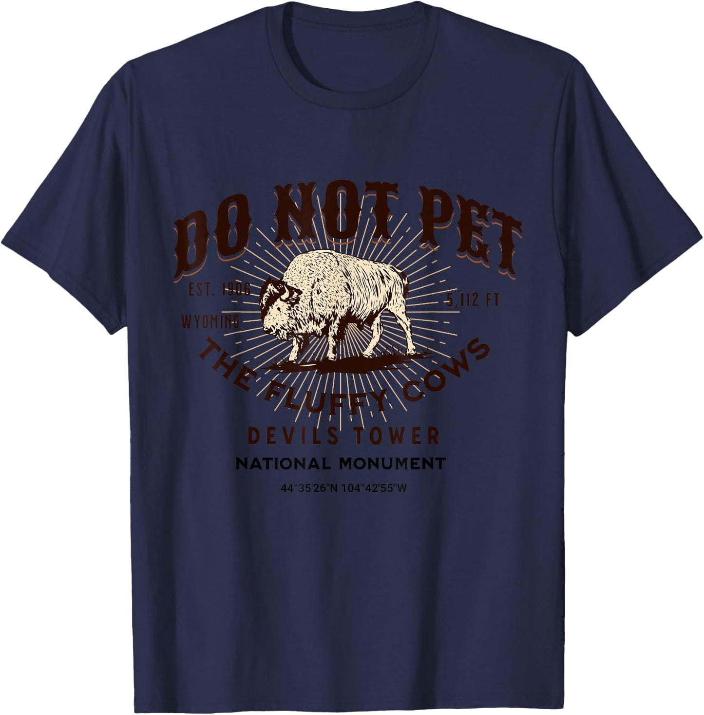 Devils Tower National Monument Wyoming Funny Bison T-Shirt - T-Shirt | Navy