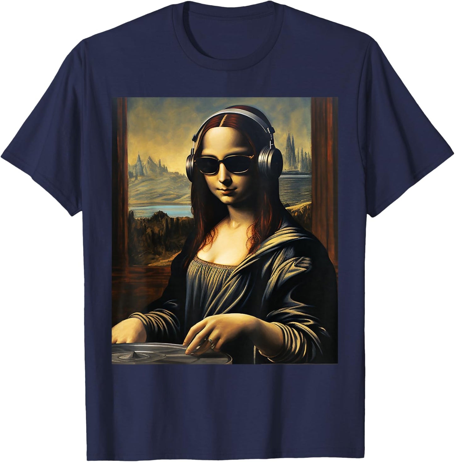 Mona Lisa as DJ | Trending Aesthetic Streetwear T-Shirt - T-Shirt | Navy