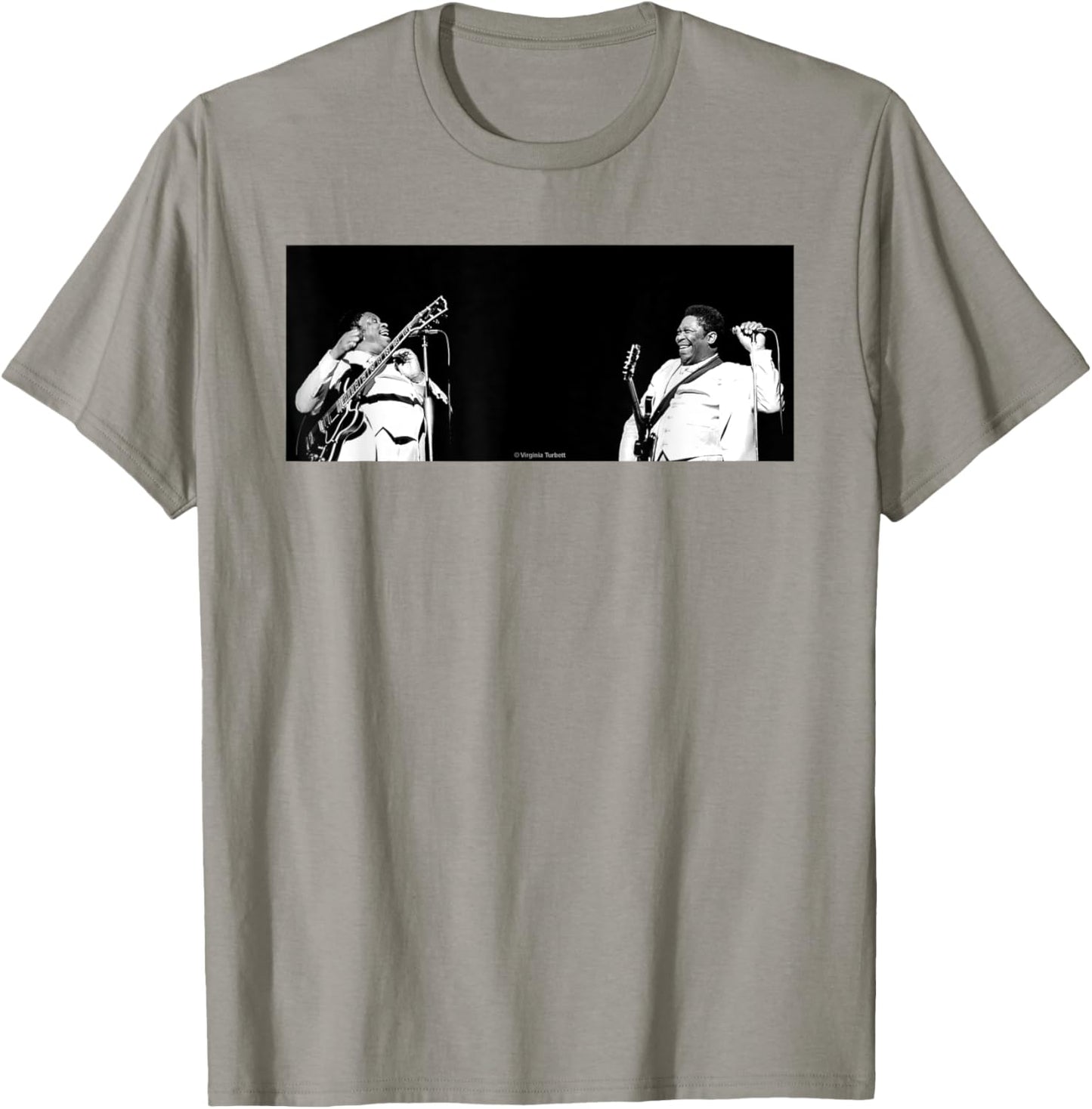 BB King At Hammersmith Odeon 1980 By Virginia Turbett T-Shirt - T-Shirt | Sand
