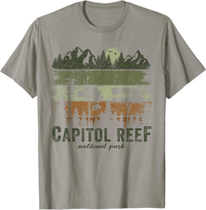 Retro Capitol Reef National Park US Vintage Capitol Reef T-Shirt - T-Shirt | Sand