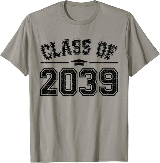 Preschool Class of 2039 Grow With Me Graduation 2039 Vintage T-Shirt - T-Shirt | Sand