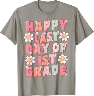 Happy Last Day of 1st Grade Cute Groovy First Grade Teacher T-Shirt - T-Shirt | Sand