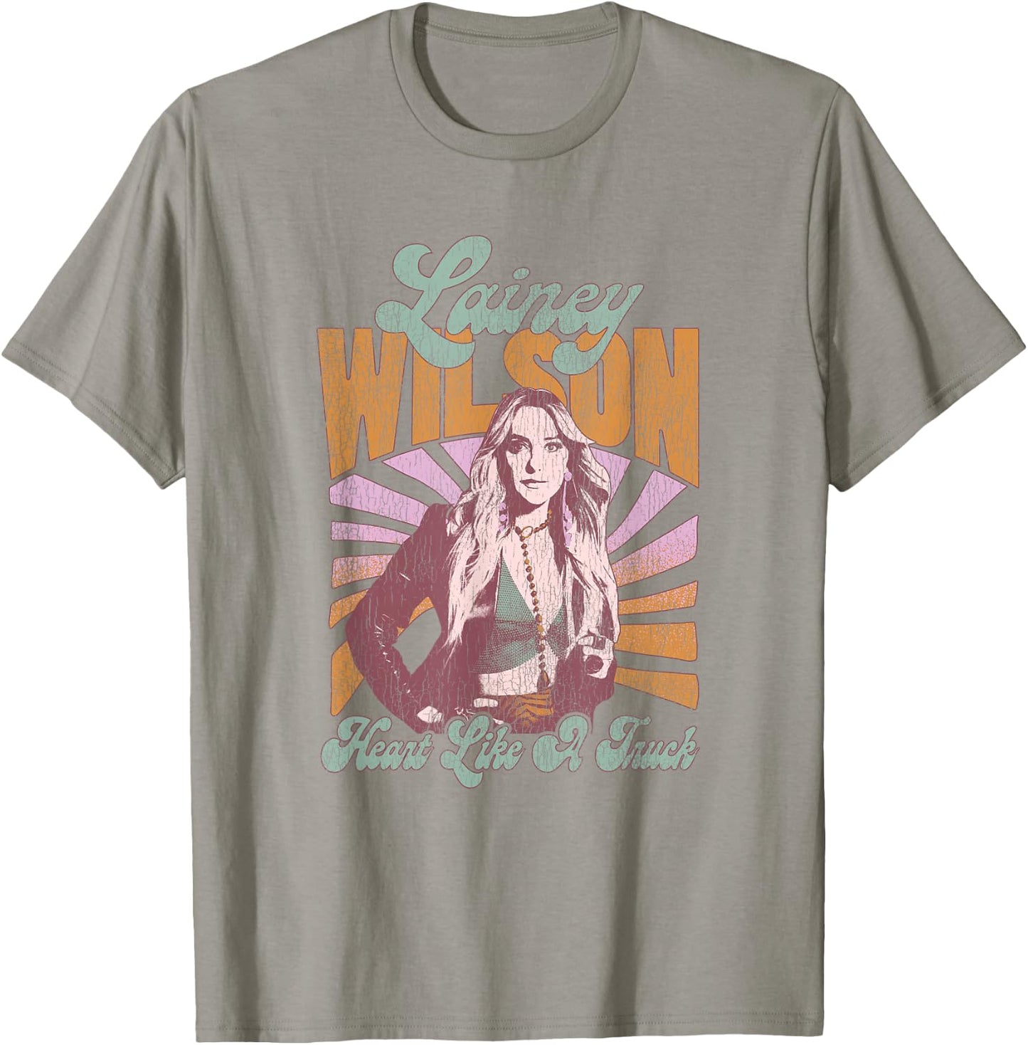 Lainey Wilson - Heart Like A Truck T-Shirt - T-Shirt | Sand
