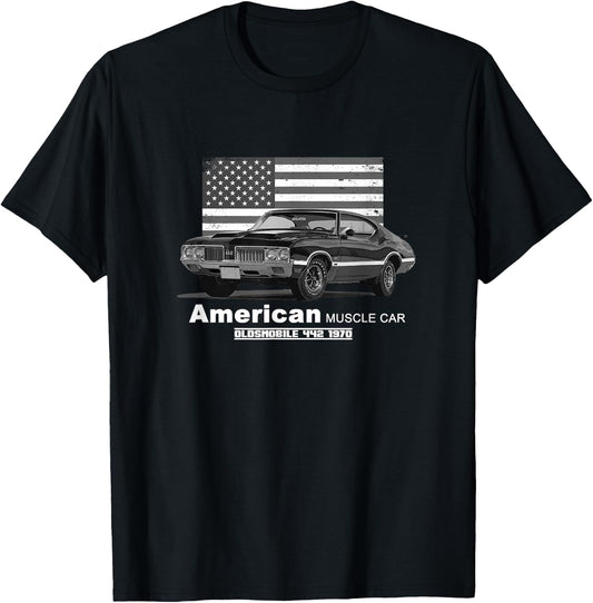Oldsmobile 442 American Muscle Car 60s 70s Old is Gold T-Shirt - T-Shirt | Black