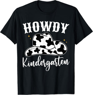 Howdy Kindergarten Teacher Cowgirl Cowboy Hat Kindergarten T-Shirt - T-Shirt | Black