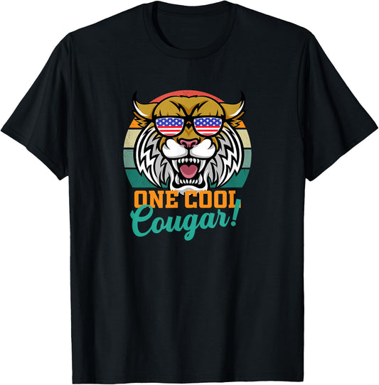Cougar Cougars USA Flag American Sports Patriotic Souvenirs T-Shirt - T-Shirt | Black