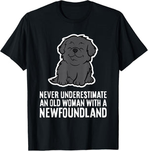Never Underestimate An Old Woman With A Newfoundland T-Shirt - T-Shirt | Black