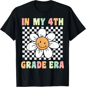 In My 4th Grade Era Cute Groovy Fourth Grade Back to School T-Shirt - T-Shirt | Black