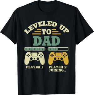 Leveled Up To Dad Player 2 Joining Gaming Dad T-Shirt - T-Shirt | Black
