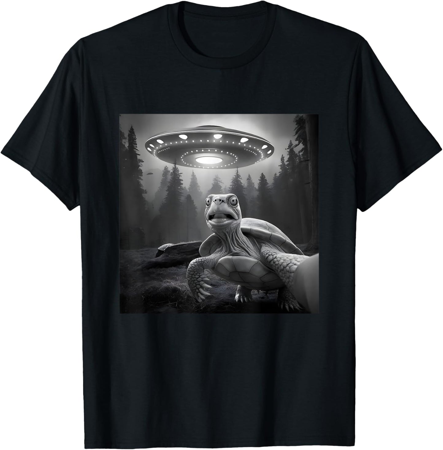Turtle Selfie With UFO - Funny Tortoise Graphic Alien Lover T-Shirt - T-Shirt | Black