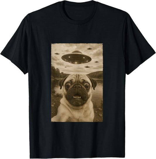 Vintage Pug UFO Encounters - Funny UFO and Pug Selfie T-Shirt - T-Shirt | Black