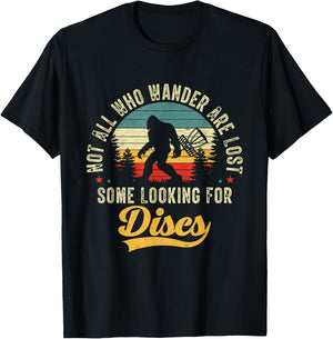 Funny Disc Golfing Bigfoot Disc Golf Bigfoot Sasquatch Kid T-Shirt - T-Shirt | Black