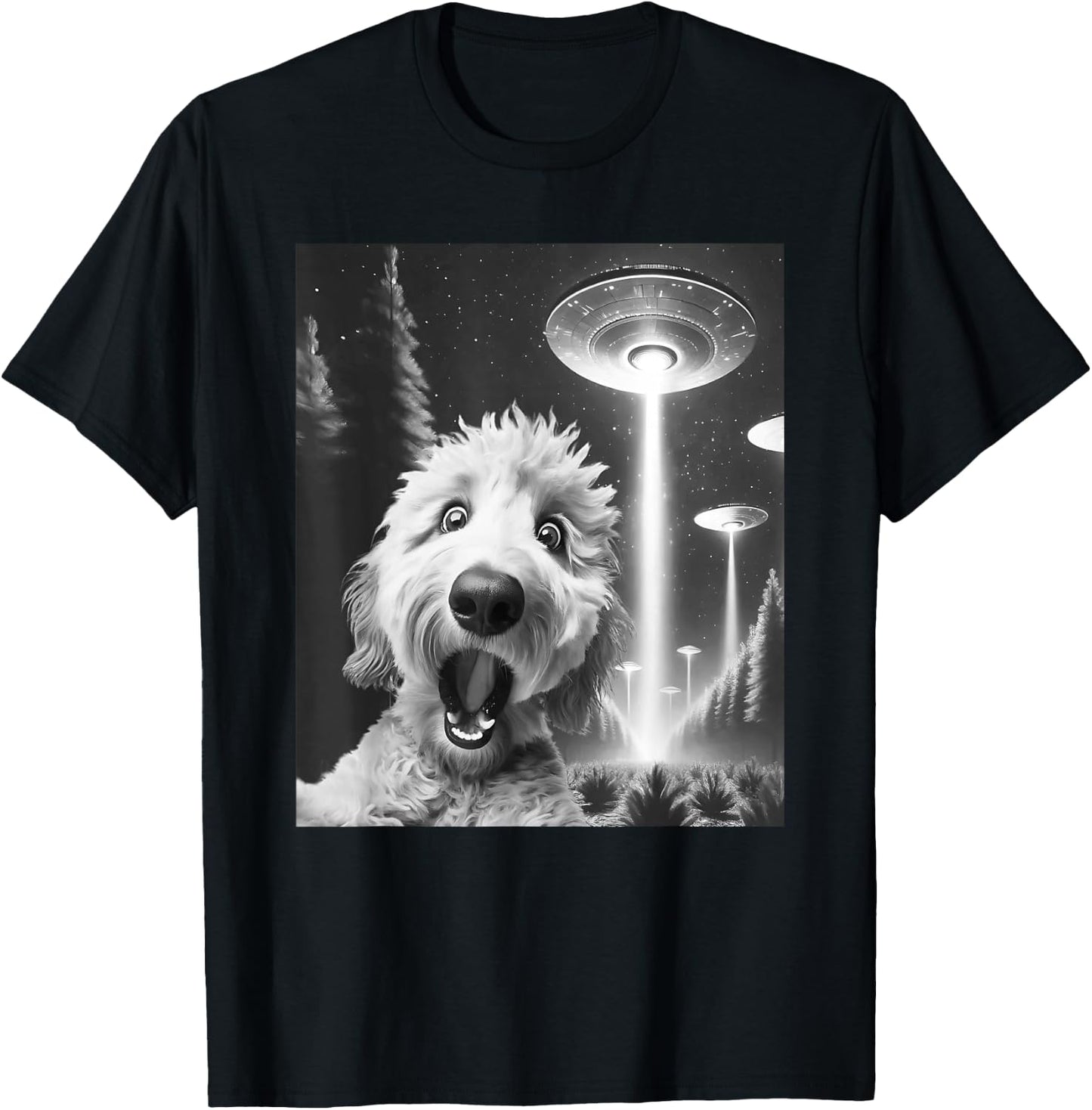 Funny Goldendoodle Alien UFO Taking a Selfie Dog Mom Dad T-Shirt - T-Shirt | Black