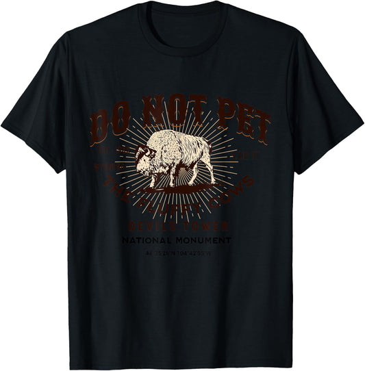 Devils Tower National Monument Wyoming Funny Bison T-Shirt - T-Shirt | Black
