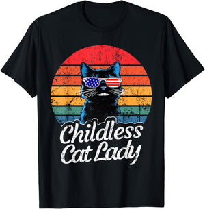 This Childless Cat Lady is Voting Kamala-Harris 2024 Retro T-Shirt - T-Shirt | Black