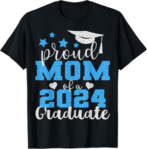 Super Proud Mom of 2024 Graduate Awesome Family College T-Shirt - T-Shirt | Black