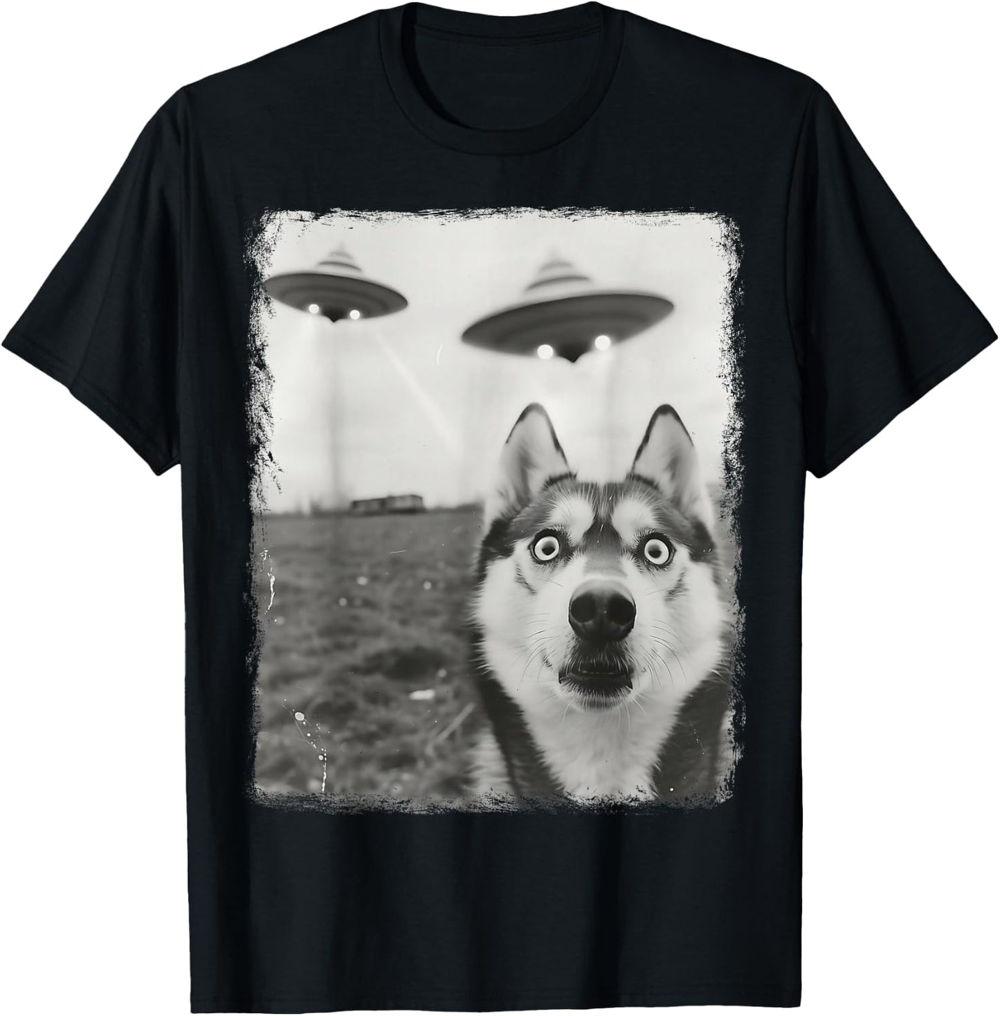 Siberian Husky Dog UFO Alien Extraterrestrial Selfie T-Shirt - T-Shirt | Black