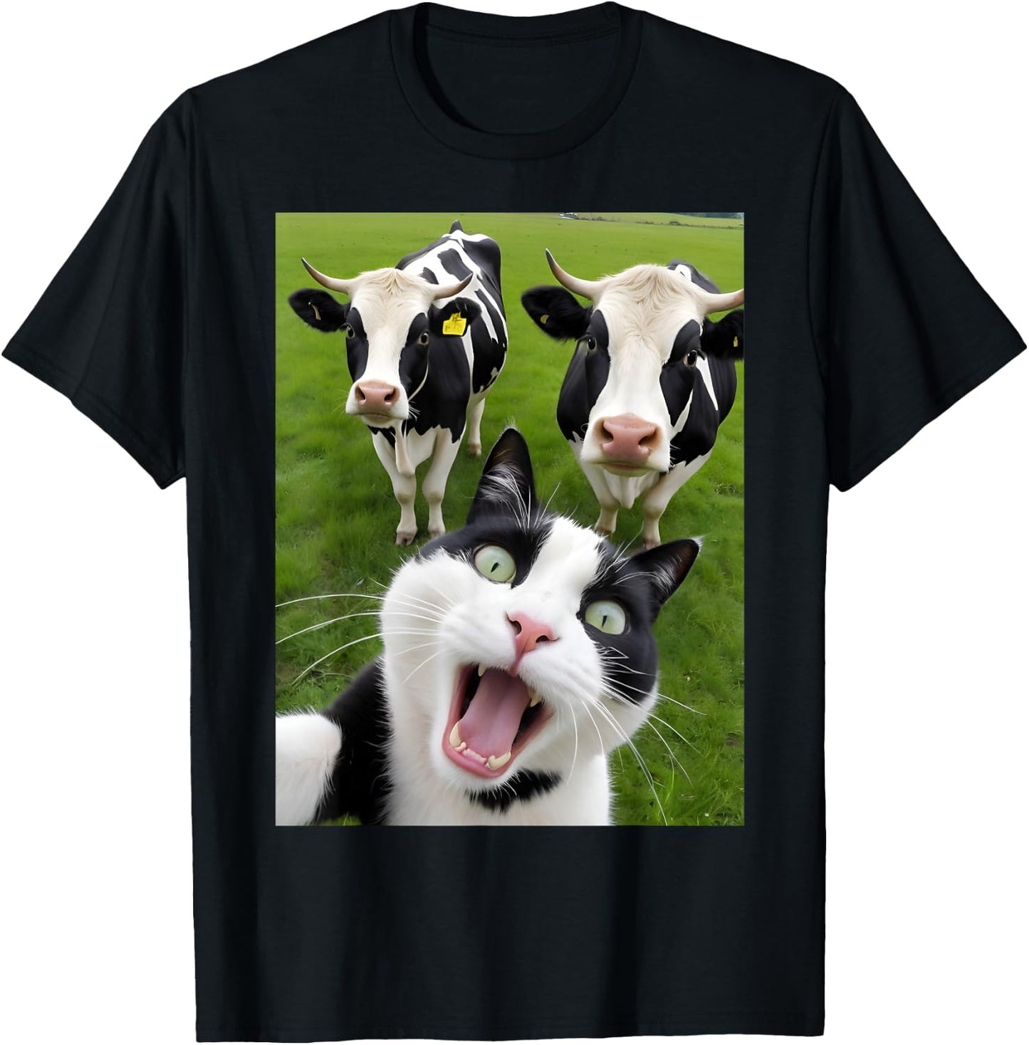 Funny Black And White Cat Cow Selfie T-Shirt - T-Shirt | Black